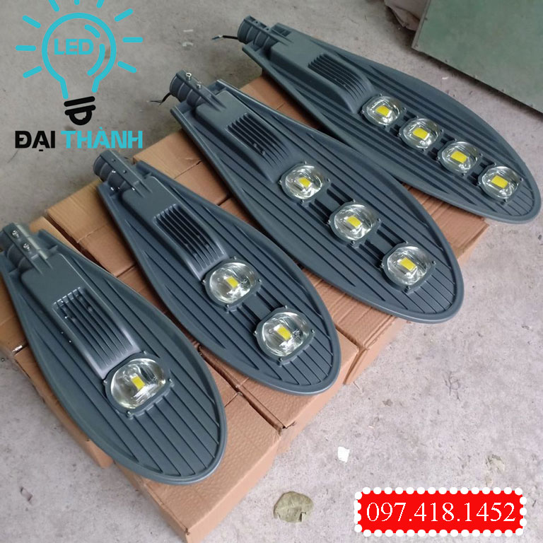 Công ty bán đèn pha led giá rẻ uy tín ở TP HCM